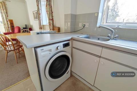 2 bedroom flat to rent, Jasmine Court, Cambridge, CB1