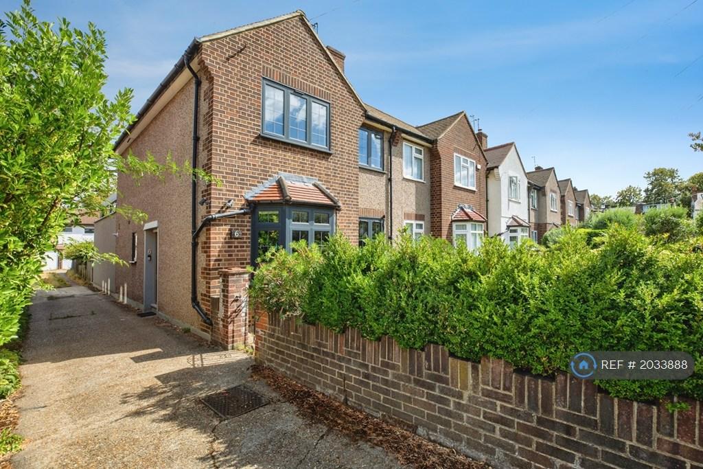 House in London - More