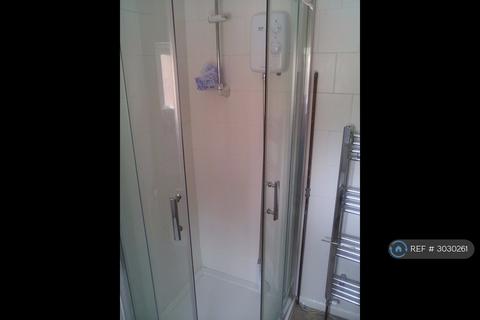 3 bedroom end of terrace house to rent, Ida Road, Walsall, WS2