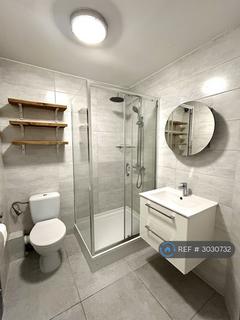 2 bedroom terraced house to rent, Arlingford Road, London, SW2