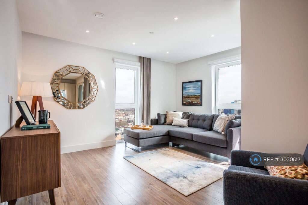 Apartment in London - View 3