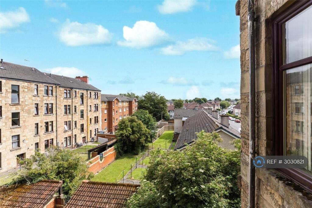 Apartment in Glasgow, South Lanarkshire - View 3