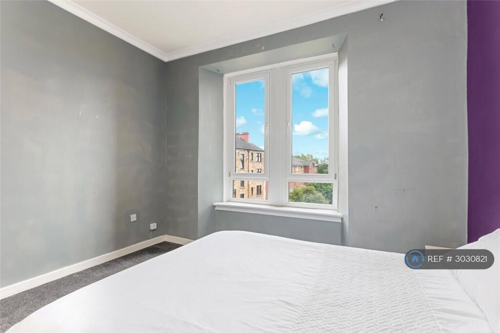 Apartment in Glasgow, South Lanarkshire - View 5