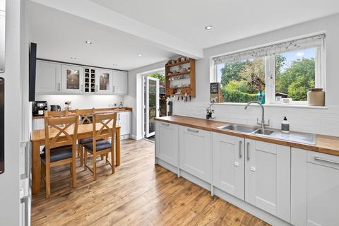 undefined, Middlemead Road, Leatherhead, KT23