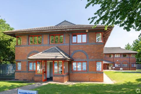 Office to rent, Two Woods Ln Brierley Hill DY5 1TA