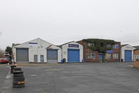 Warehouse to rent, Hayes Ln Stourbridge DY9 8QX