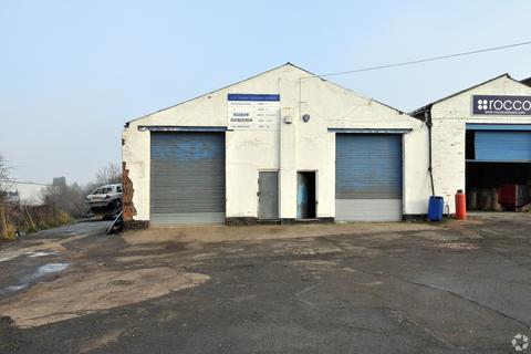 Warehouse to rent, Hayes Ln Stourbridge DY9 8QX