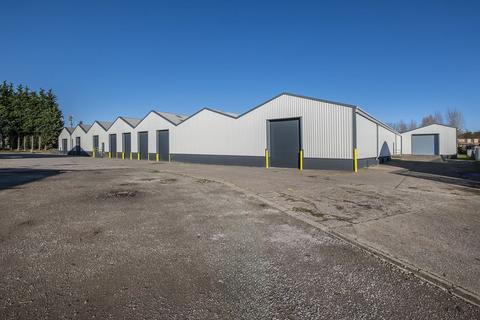 Warehouse to rent, Station Rd Wolverhampton WV10 7DB
