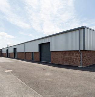 Warehouse to rent, Station Rd Wolverhampton WV10 7DB