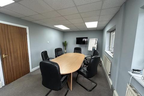 Warehouse to rent, Hanbury Rd Stoke Prior B60 4AD
