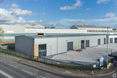 Warehouse to rent, Peartree Ln Dudley DY2 0XW