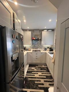 4 bedroom semi-detached house for sale, West Ridge Gardens, Greenford, UB6