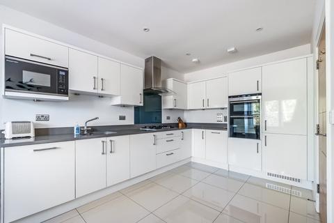 4 bedroom semi-detached house for sale, Wroth Place, Surrey GU4