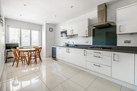 4 bedroom semi-detached house for sale, Wroth Place, Surrey GU4