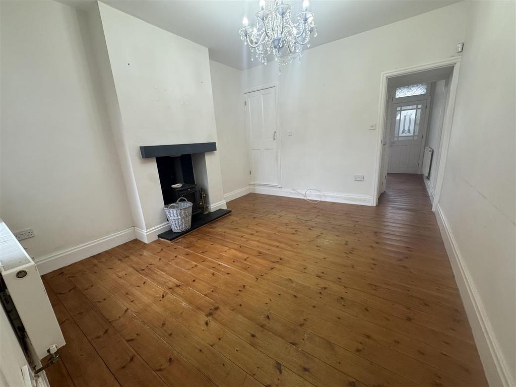 House in Smethwick - View 2
