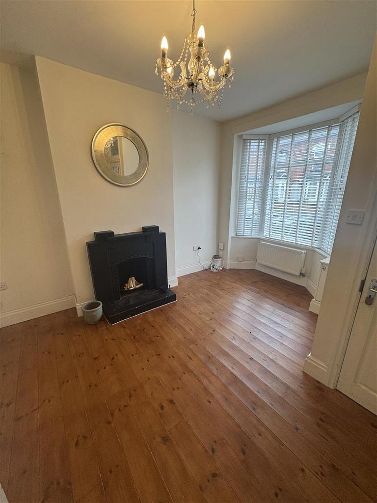 House in Smethwick - View 3