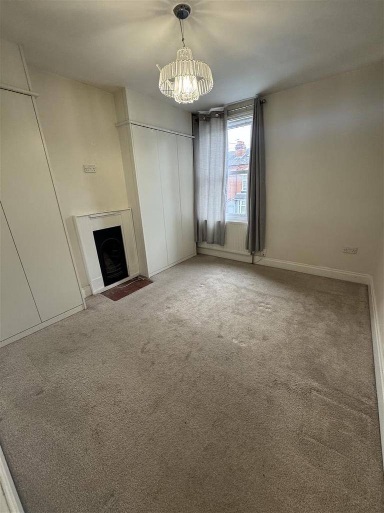 House in Smethwick - View 4