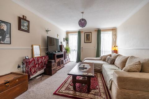 2 bedroom maisonette for sale, Neville Road, Sutton