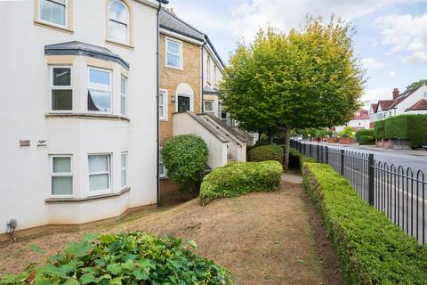 2 bedroom maisonette for sale, Freelands Road, Bromley