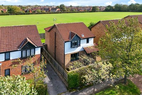 4 bedroom detached house for sale, Arthurs Avenue, Harrogate, HG2