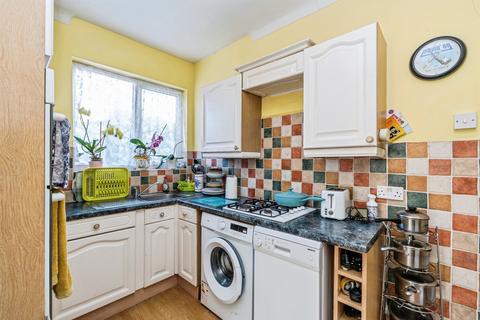 2 bedroom maisonette for sale, Southampton Road, Romsey