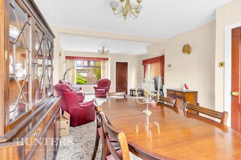 3 bedroom semi-detached house for sale, Hollinwood Avenue, Chadderton, Oldham