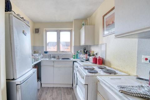 2 bedroom flat for sale, Wembley HA9