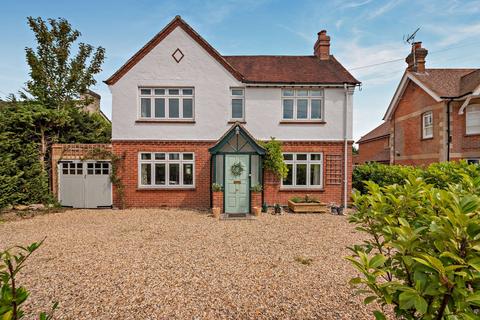4 bedroom detached house for sale, Lickfolds Road, Rowledge, Farnham, Surrey