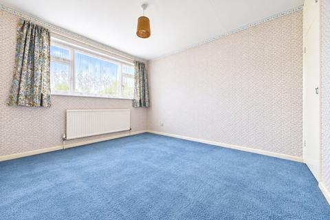 3 bedroom terraced house for sale, Lambourne Close, Tilehurst, Reading, Berkshire, RG31