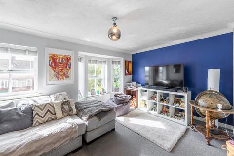 undefined, Broadway West, Gosforth, NE3