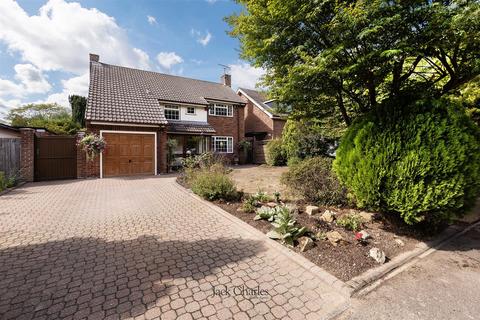 4 bedroom detached house for sale, Higham Lane, Tonbridge