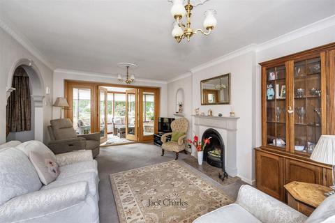 4 bedroom detached house for sale, Higham Lane, Tonbridge