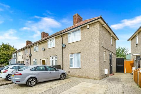 2 bedroom house for sale, Valence Circus, Dagenham