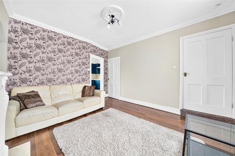 2 bedroom house for sale, Valence Circus, Dagenham