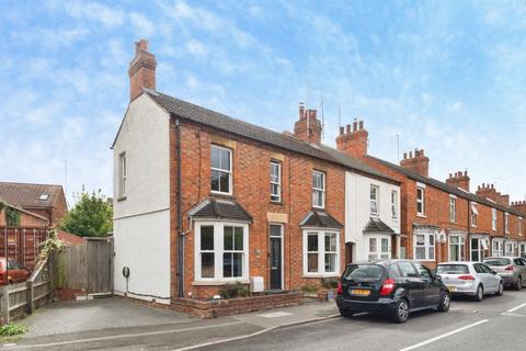 3 bedroom end of terrace house for sale, Broad Street, Newport Pagnell