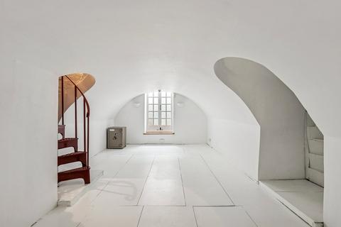 3 bedroom house for sale, The Mount Square, Hampstead Village, NW3