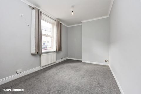 2 bedroom ground floor flat for sale, South Street, Newcastle upon Tyne, NE27