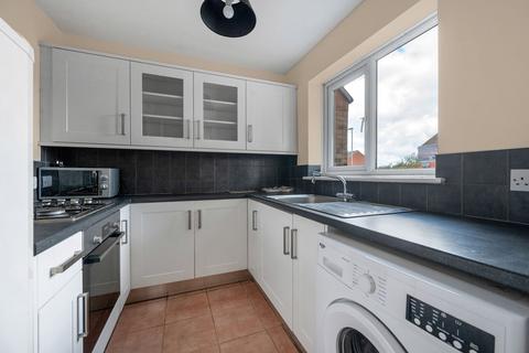 2 bedroom semi-detached house to rent, Kestrel Road, Melton Mowbray, LE13
