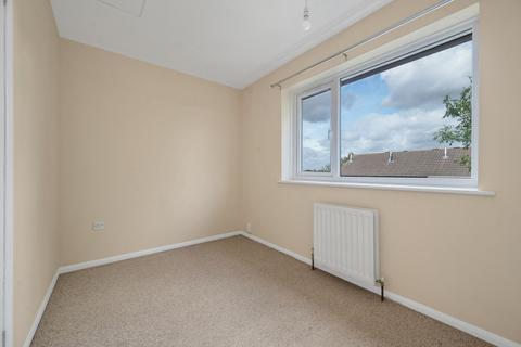 2 bedroom semi-detached house to rent, Kestrel Road, Melton Mowbray, LE13