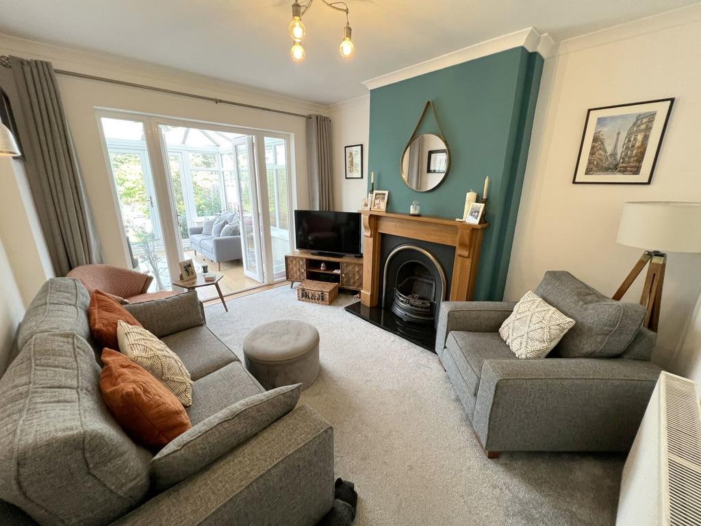 House in Solihull, Ulverley Green - View 2