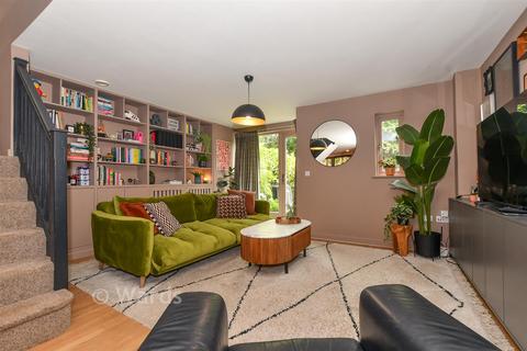 3 bedroom terraced house for sale, Clock House Rise, Maidstone ME17