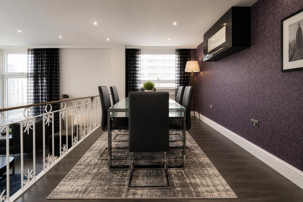 Apartment in London - More