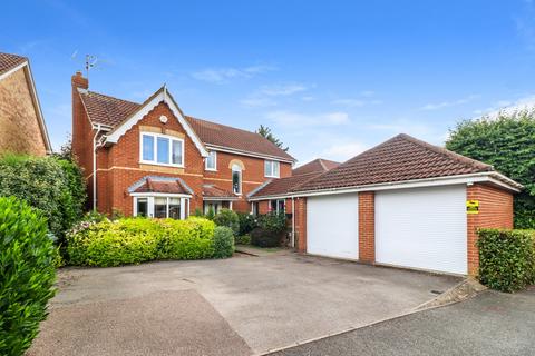 Cardiff Way, Abbots Langley, WD5