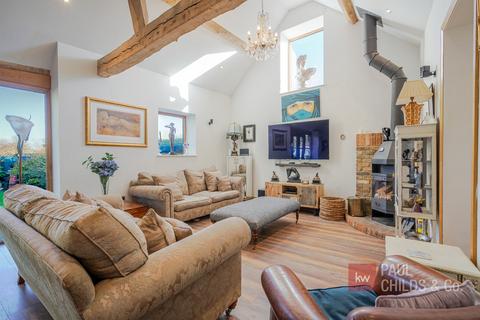 4 bedroom barn conversion for sale, Bullocks Farm Lane, High Wycombe, HP14