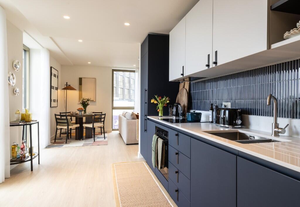 Apartment in London - View 3