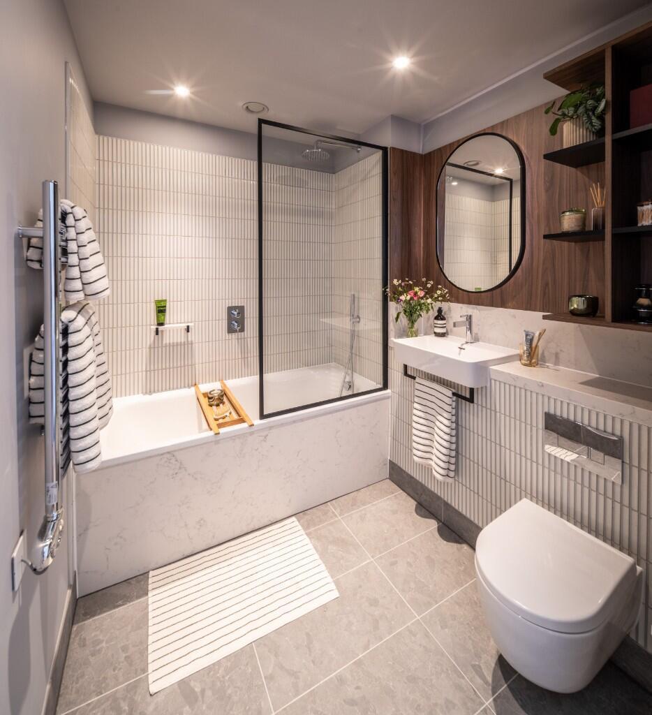 Apartment in London - View 5