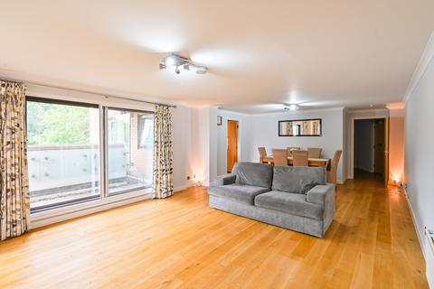 3 bedroom flat for sale, Free Trade Wharf, The Highway, London, E1W