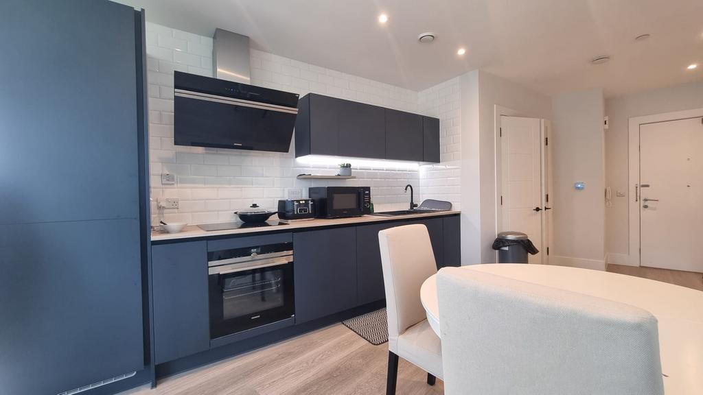 Apartment in Brighton - View 2