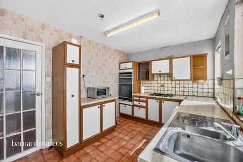 undefined, Dalton Avenue, Mitcham