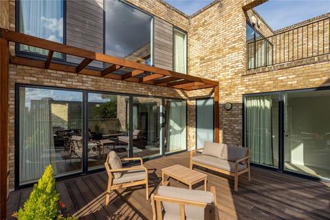 5 bedroom terraced house for sale, Aberdeen Square, Cambridge, Cambridgeshire, CB2